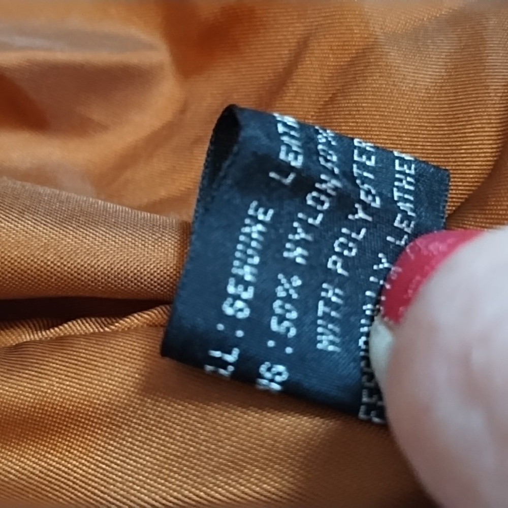 Leather jacket - Picture 4 of 5